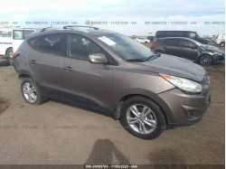 HYUNDAI TUCSON KM8JU3AC3CU393052