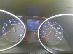 HYUNDAI TUCSON KM8JU3AC3CU393052