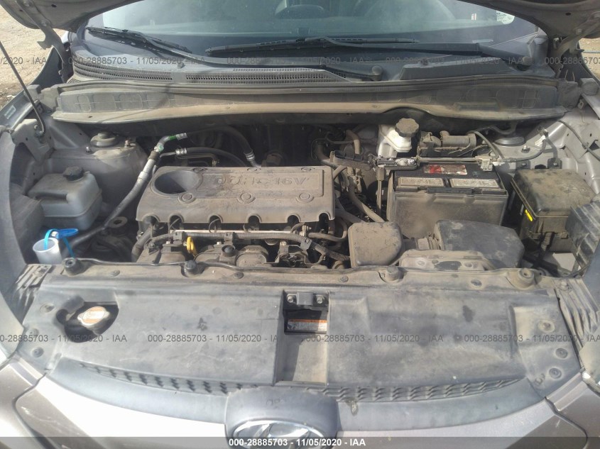 HYUNDAI TUCSON KM8JU3AC3CU393052