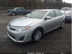 TOYOTA CAMRY HYBRID 4T1BD1FK8EU098685