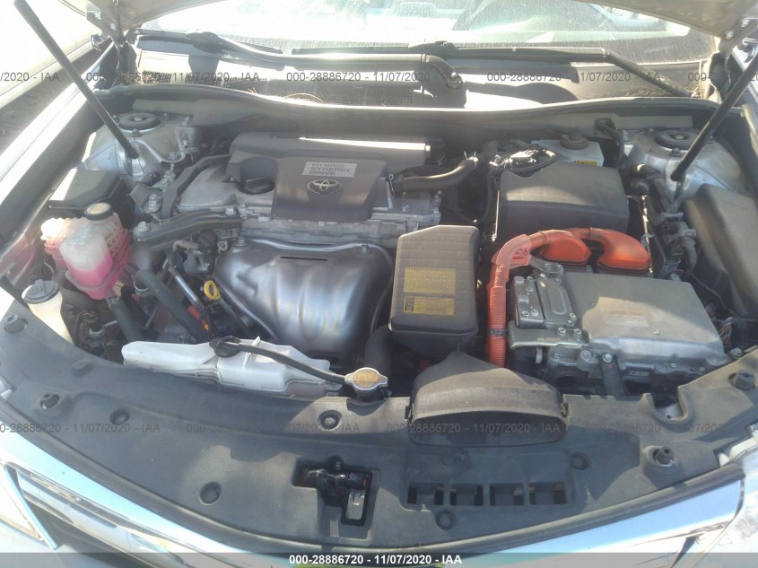 TOYOTA CAMRY HYBRID 4T1BD1FK8EU098685