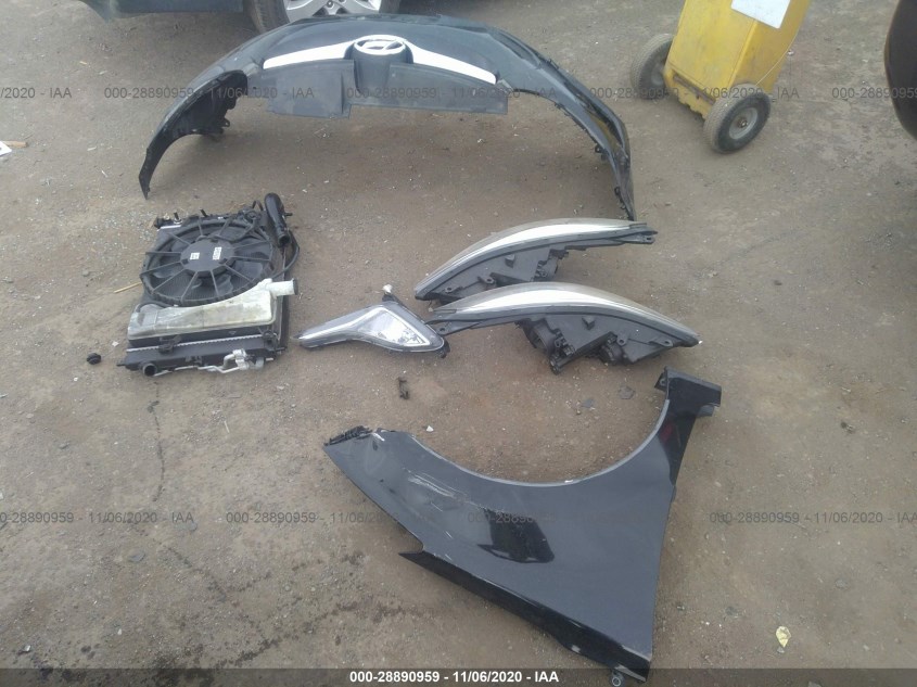 HYUNDAI ELANTRA KMHDH4AE9EU059815