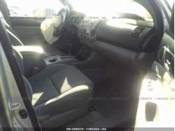 TOYOTA TACOMA 3TMLU4EN9BM069329