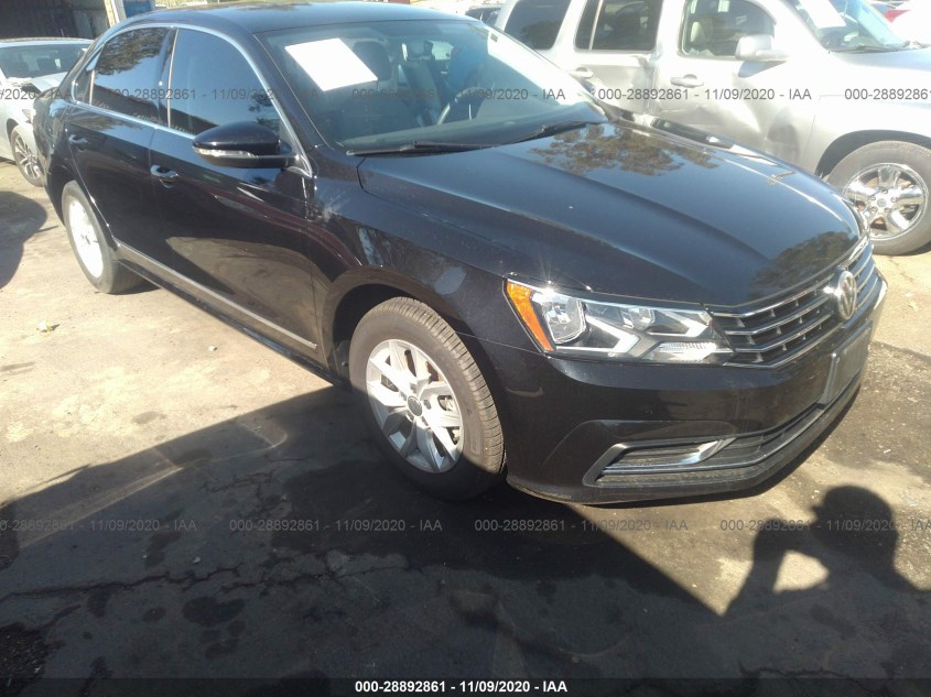 VOLKSWAGEN PASSAT 1VWAT7A31HC021539