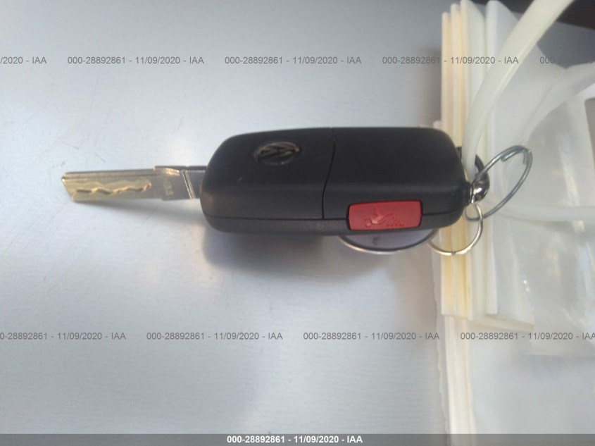 VOLKSWAGEN PASSAT 1VWAT7A31HC021539