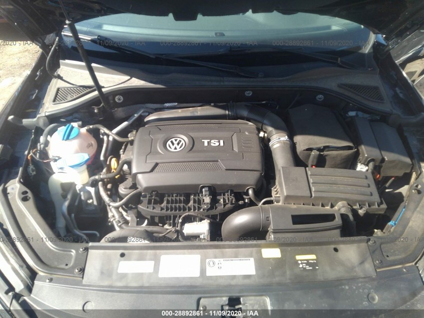 VOLKSWAGEN PASSAT 1VWAT7A31HC021539