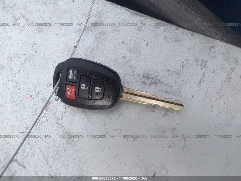 TOYOTA COROLLA 2T1BURHE8HC779330