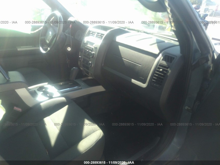 FORD ESCAPE 1FMCU9DG8CKA42093
