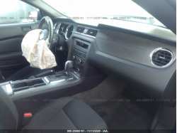 FORD MUSTANG 1ZVBP8AM0E5249149