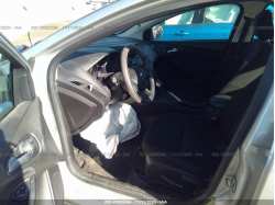 FORD FOCUS 1FADP3F27HL231887