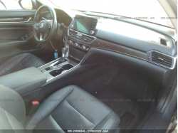 HONDA ACCORD SEDAN 1HGCV1F92JA191489