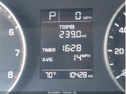 HYUNDAI ELANTRA 5NPD74LF3JH388821