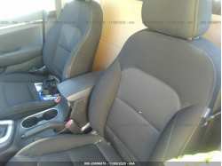 HYUNDAI ELANTRA 5NPD74LF3JH388821