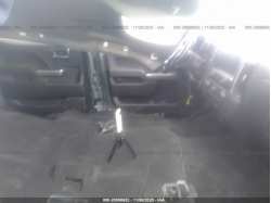 CHEVROLET SILVERADO 1500 3GCPCREC1JG151648