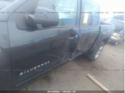 CHEVROLET SILVERADO 1500 3GCPCREC1JG151648