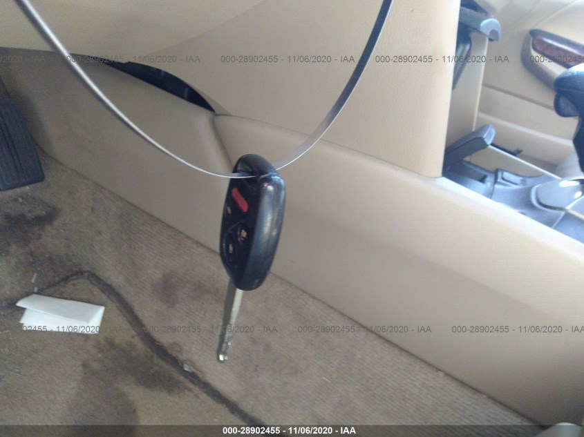 HONDA ACCORD SDN 1HGCP3F84AA007151
