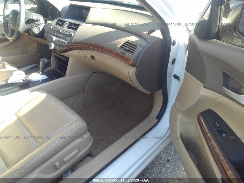 HONDA ACCORD SDN 1HGCP3F84AA007151
