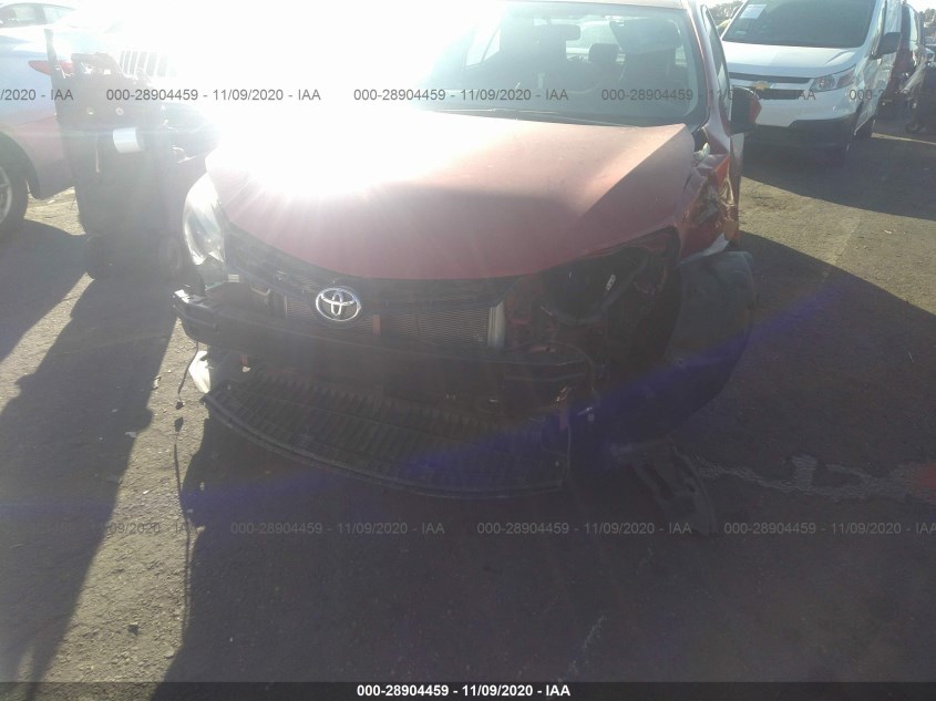 TOYOTA COROLLA 5YFBURHE8FP352775