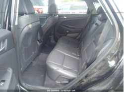 HYUNDAI TUCSON KM8J33A25JU747032