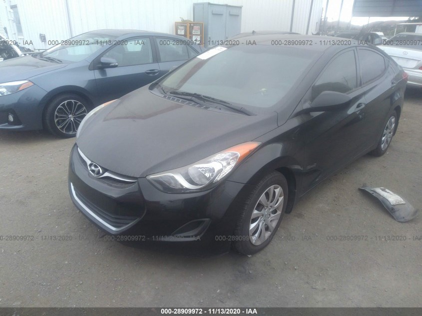 HYUNDAI ELANTRA 5NPDH4AE5DH204409