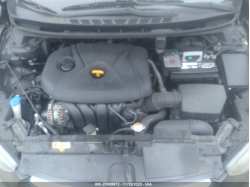 HYUNDAI ELANTRA 5NPDH4AE5DH204409