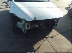 HYUNDAI ELANTRA 5NPD74LF3HH172736