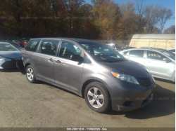 TOYOTA SIENNA 5TDZK3DCXFS541683