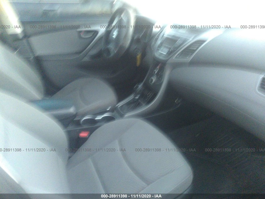 HYUNDAI ELANTRA KMHDH4AE0EU202134
