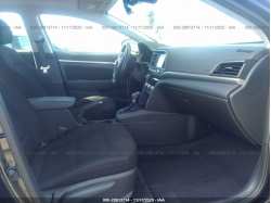 HYUNDAI ELANTRA 5NPD84LF1KH440431