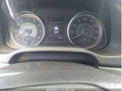 HYUNDAI ELANTRA 5NPD84LF1KH440431