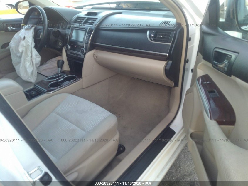 TOYOTA CAMRY 4T4BF1FKXCR231833