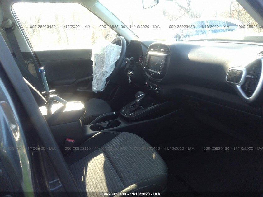 KIA SOUL KNDJ23AU7L7733529