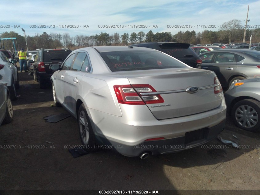 FORD TAURUS 1FAHP2E87EG130399