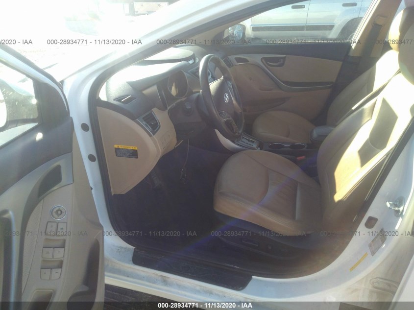 HYUNDAI ELANTRA 5NPDH4AE5DH233957