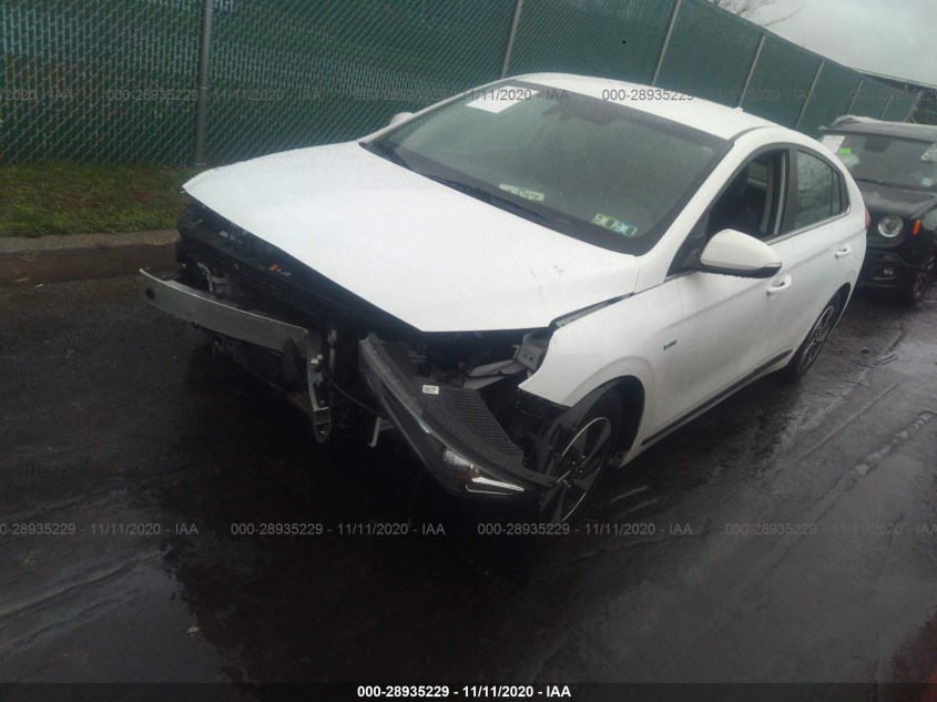HYUNDAI IONIQ HYBRID KMHC75LCXKU119502