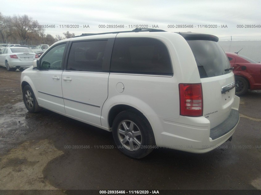 CHRYSLER TOWN & COUNTRY 2A4RR5DX8AR351340