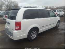 CHRYSLER TOWN & COUNTRY 2A4RR5DX8AR351340