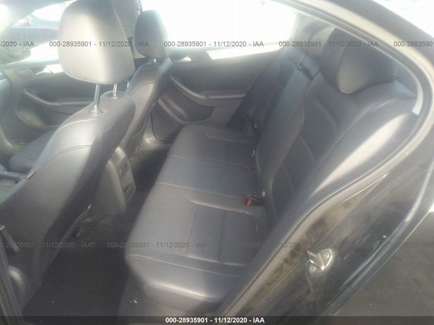 VOLKSWAGEN JETTA SEDAN 3VWD17AJ0EM420678