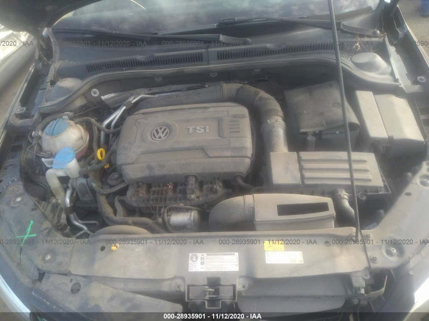 VOLKSWAGEN JETTA SEDAN 3VWD17AJ0EM420678