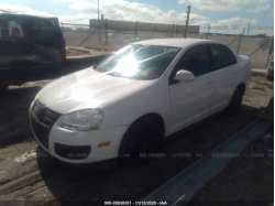 VOLKSWAGEN JETTA SEDAN 3VWJX7AJ3AM019704