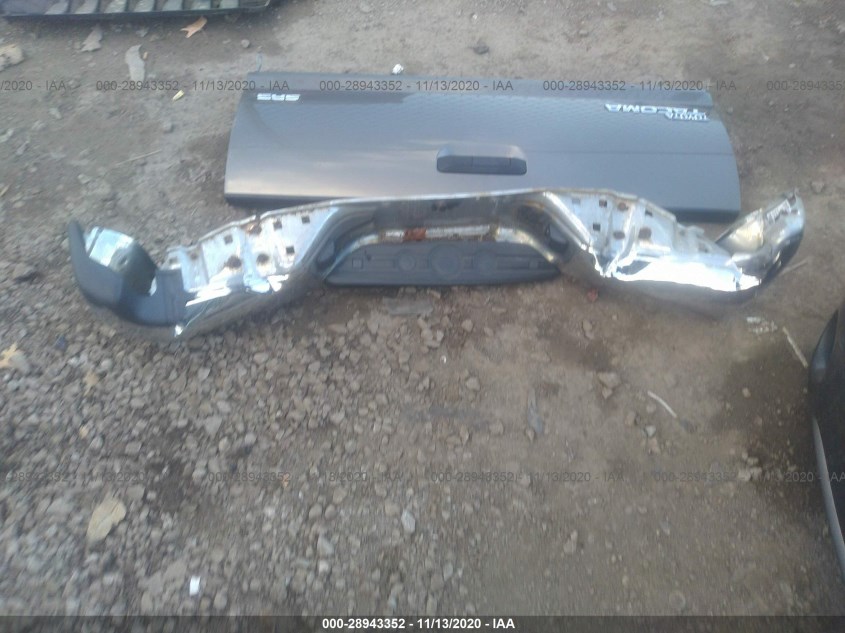 TOYOTA TACOMA 5TFTX4CN2BX007999