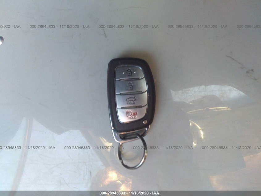 HYUNDAI ELANTRA KMHDH4AE1GU558241