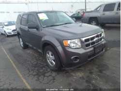 FORD ESCAPE 1FMCU9C75AKB31232