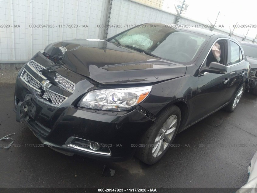 CHEVROLET MALIBU 1G11H5SA3DF192199