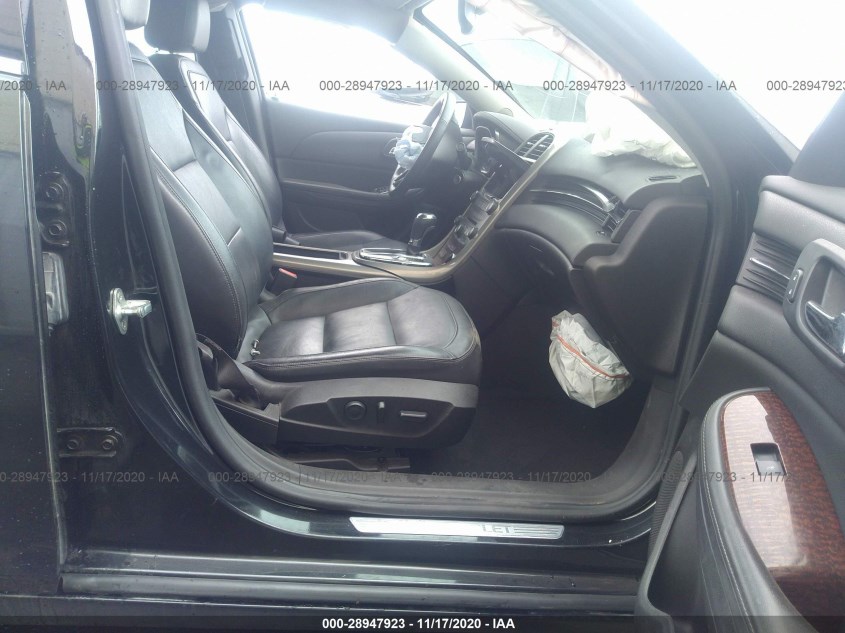 CHEVROLET MALIBU 1G11H5SA3DF192199