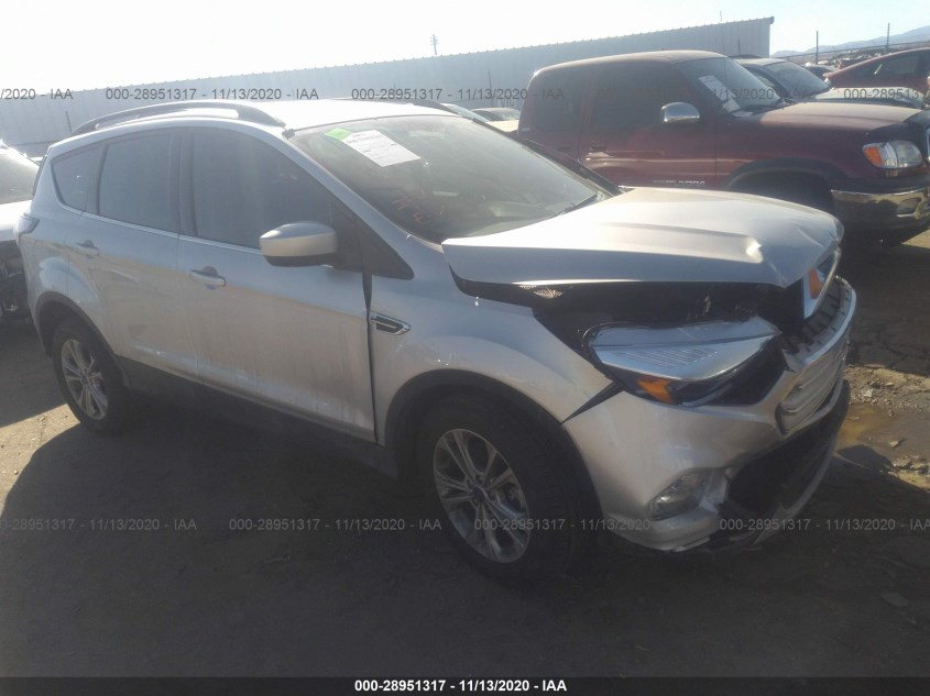 FORD ESCAPE 1FMCU9GD9JUC41060