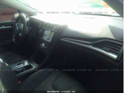 FORD FUSION 3FA6P0K96KR103367