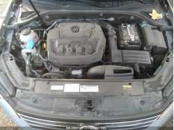 VOLKSWAGEN PASSAT 1VWAA7A32JC020511