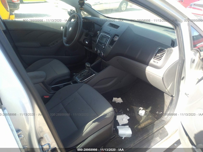 KIA FORTE 3KPFK4A72HE111093
