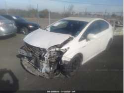 TOYOTA PRIUS JTDKN3DU6F0470938